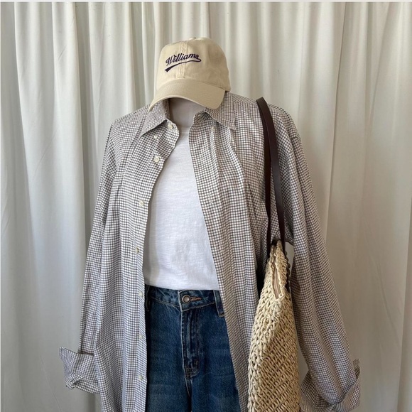 Ralph Lauren Other - Vintage Ralph Lauren Classic Fit Cotton Button-down shirt.